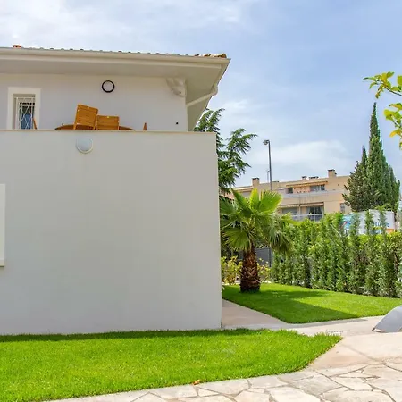 552 Avenue De Valescure